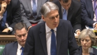 Autumn Statement: Hammond approves 10p apprentice minimum wage rise